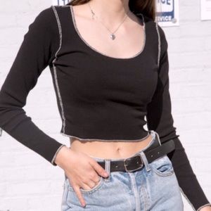 brandy melville black outline top